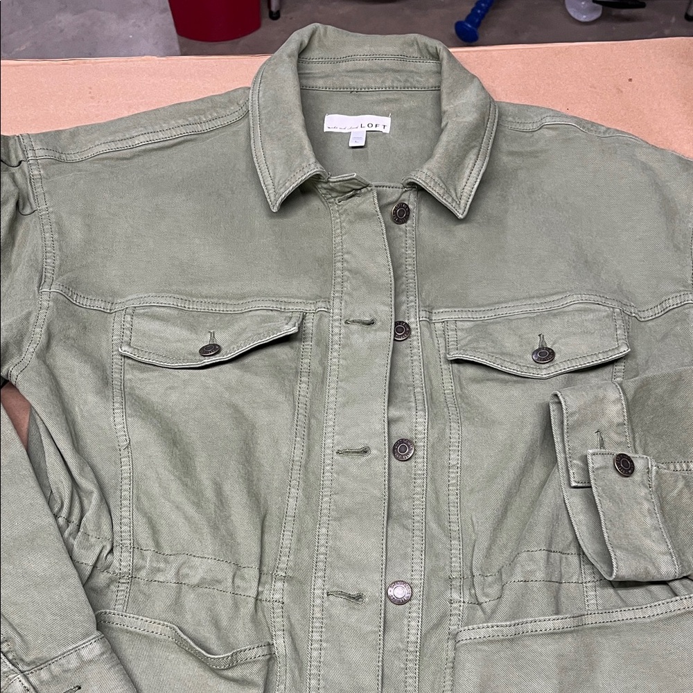 Loft Women's Green Utility Jacket Large - image 4